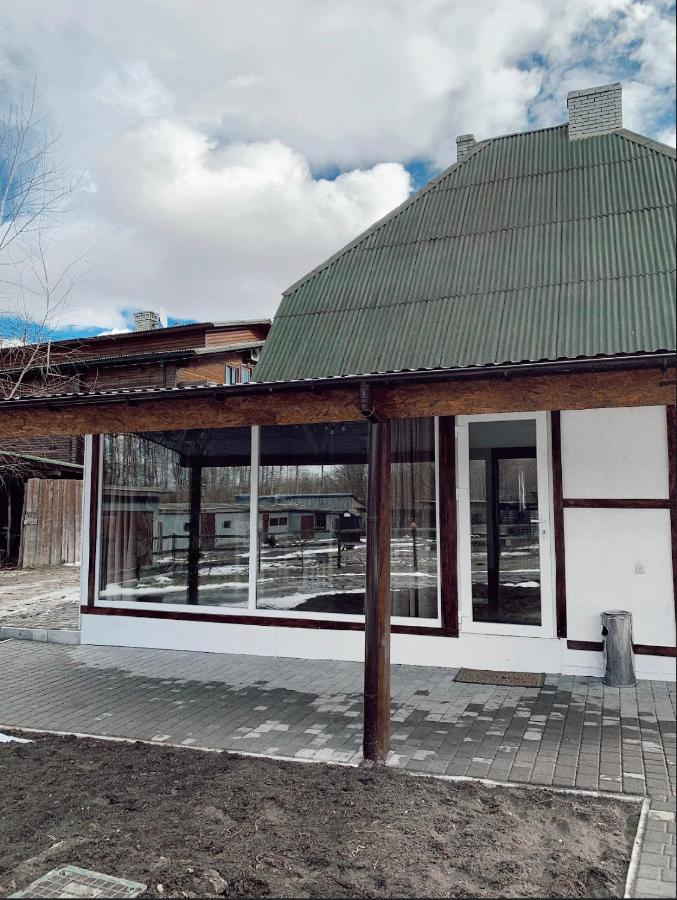 Orlyne Gnizdo Chernivtsi Exterior foto